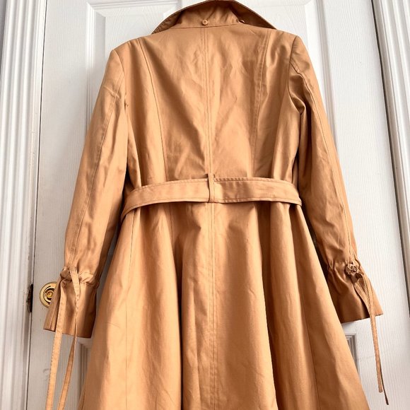 Donna Karan Women's Double-breasted Hooded Trench Coat - Picture 7 of 11